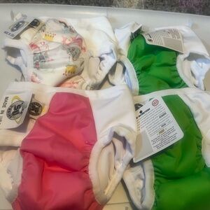 Lot of four, NWT Super Undies 2.0, sz medium